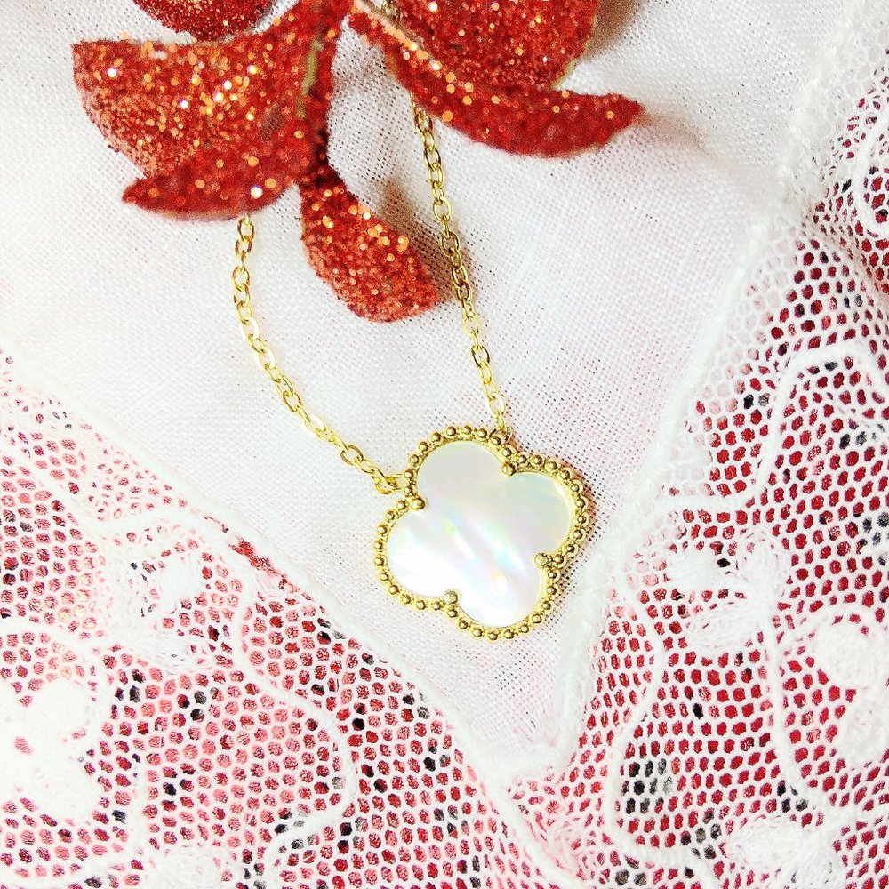 Classic Clover Necklace - Titanium Steel with 18k Gold Plating
